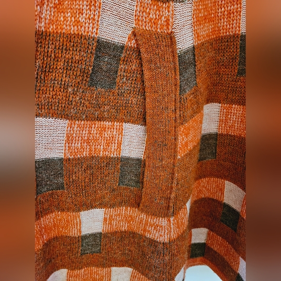 Vintage Californian Women's Knitwear Shawl - Picture 8 of 11